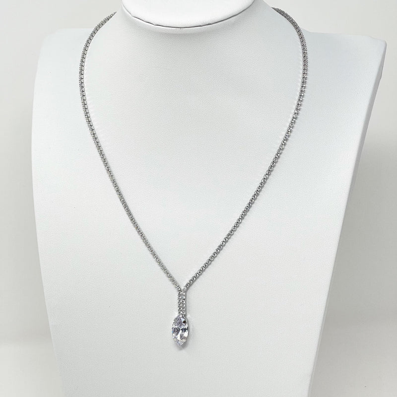 Simply Elegant Pendant Necklace